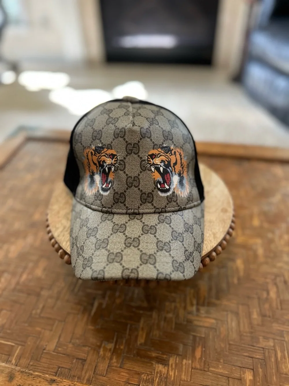 Gucci Beige GG Monogram Tiger Patch Trucker Cap - Picture 2 of 14